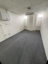 Upper Serangoon Shopping Centre (D19), Retail #610071931